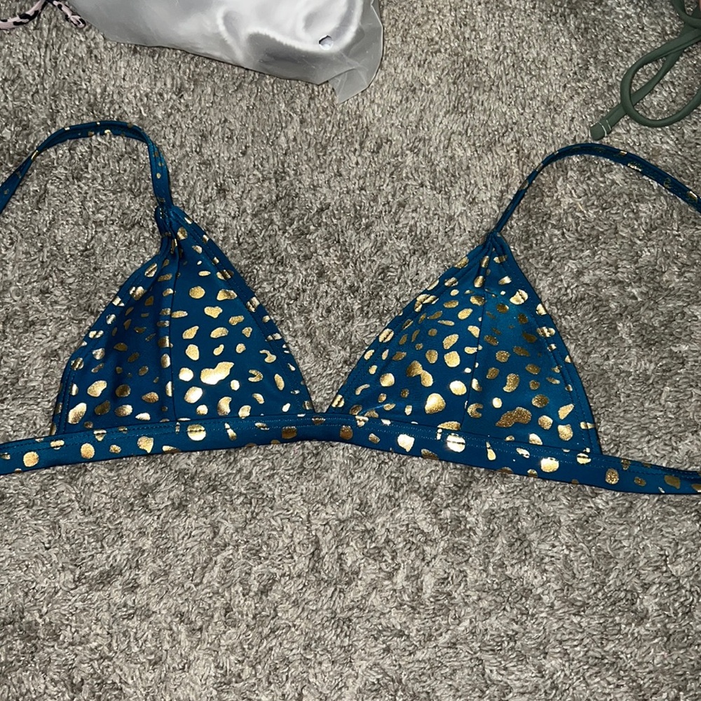 shein bathing suit top! small